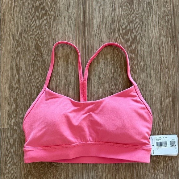 NWT Lululemon Flow T Nulu Bra - Picture 1 of 3
